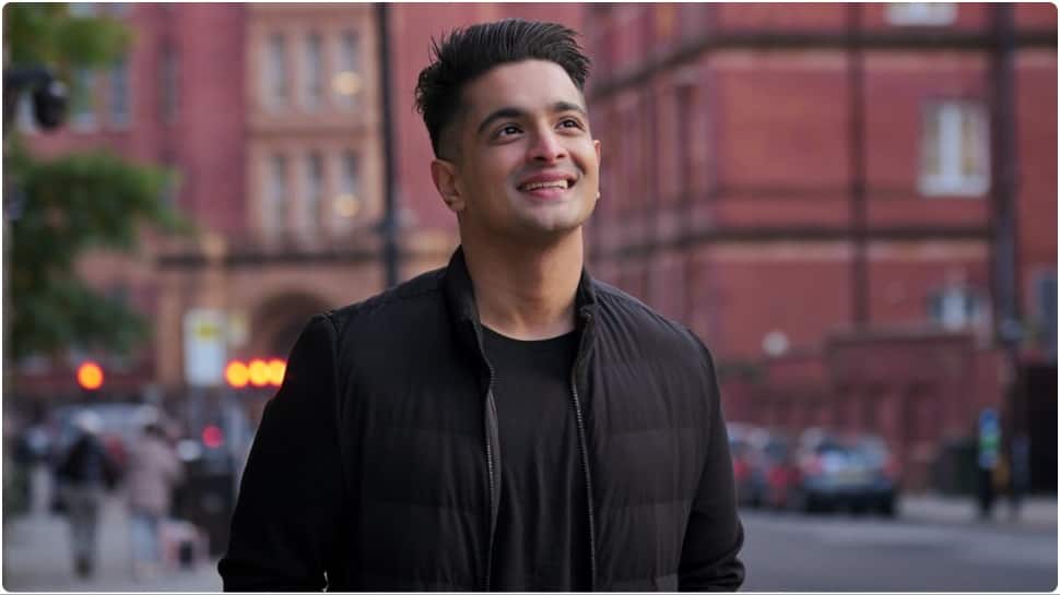 Supreme Court docket Orders Launch Of YouTuber Ranveer Allahbadias Passport For Overseas Journey