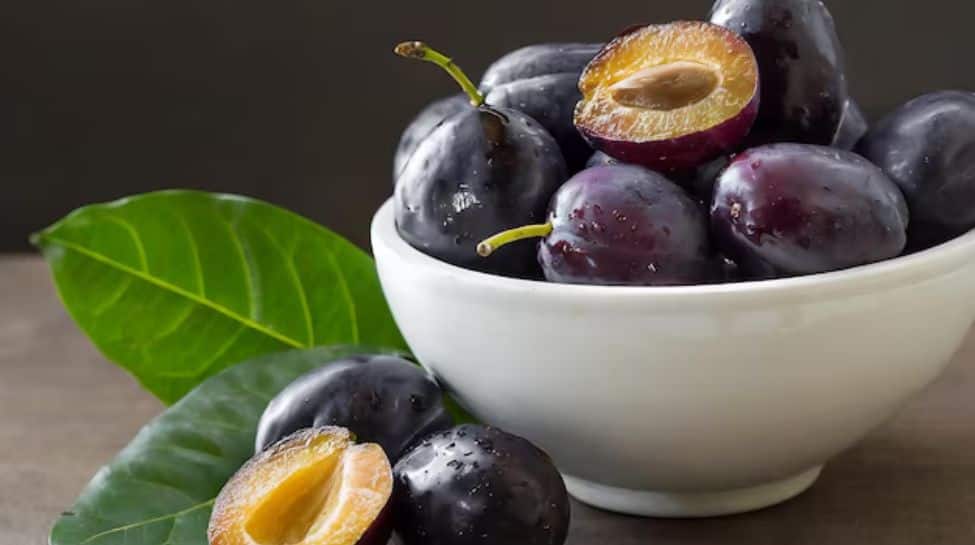 Indian Blackberry (Jamun)