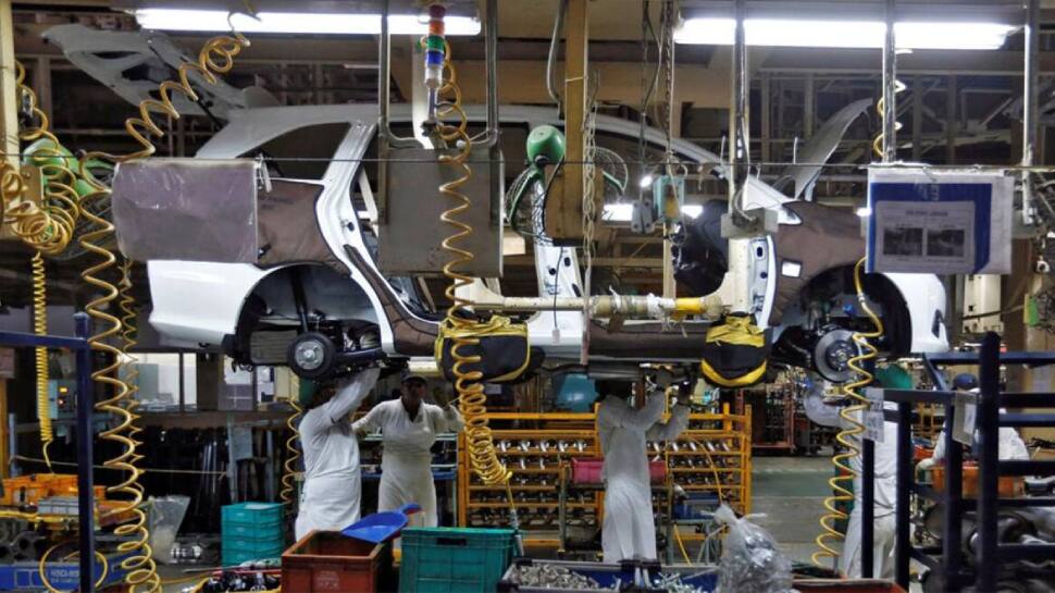 EVs Pose Threat To Manufacturers Of Engine Components: Report | Auto News  zeenews.india.com