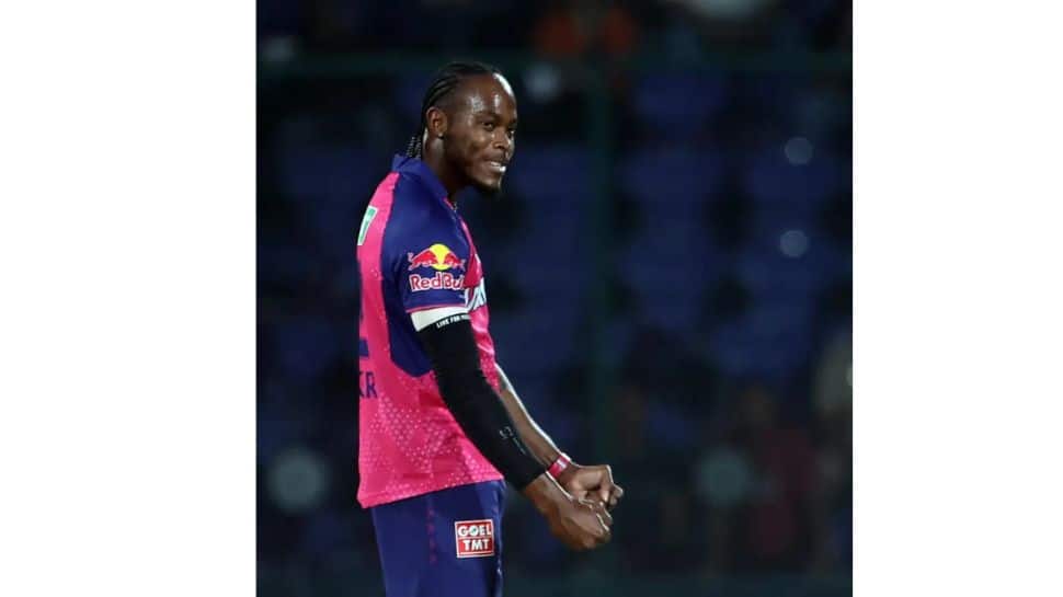 Khaleel Ahmed Has Bowled the Most Dot Balls in IPL 2025 – 111 Dots!