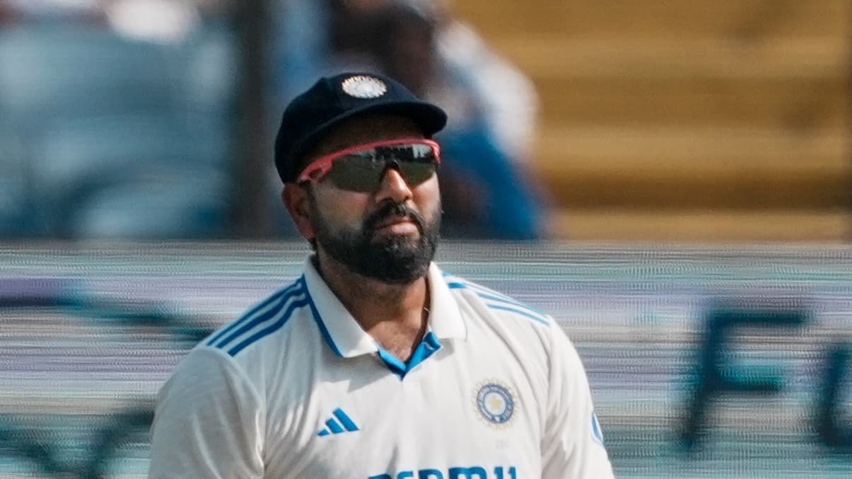 16. A Captain Who Balanced the Formats