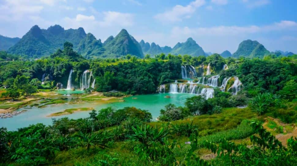 Vietnam Vietnam