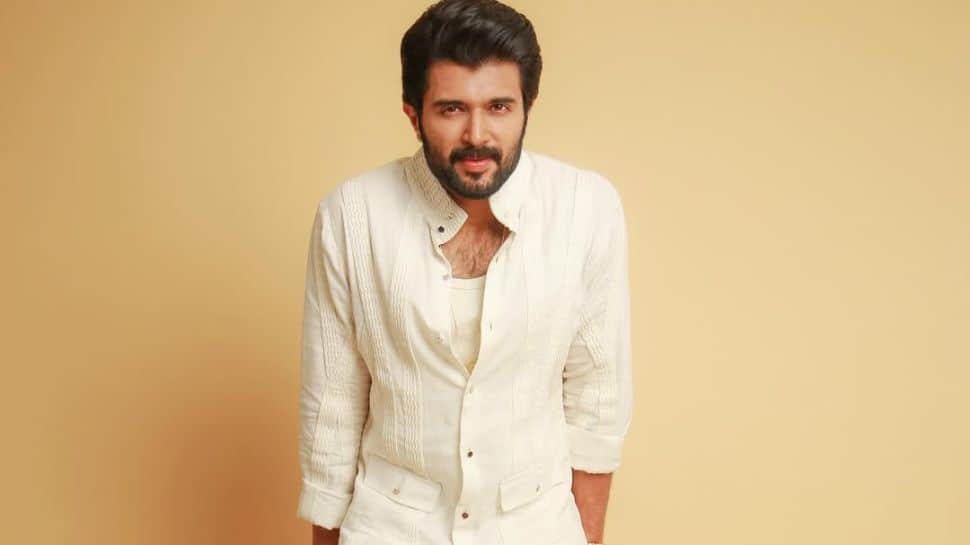 Happy Birthday Vijay Deverakonda: From Arjun Reddy To Dear Comrade, Revisiting His Memorable Loverboy Persona