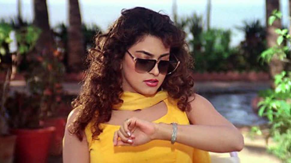 Salute to work even during pregnancy: These Bollywood actresses including Deepika-Yasie continued shooting in pregnancy 16 Juhi Chawla