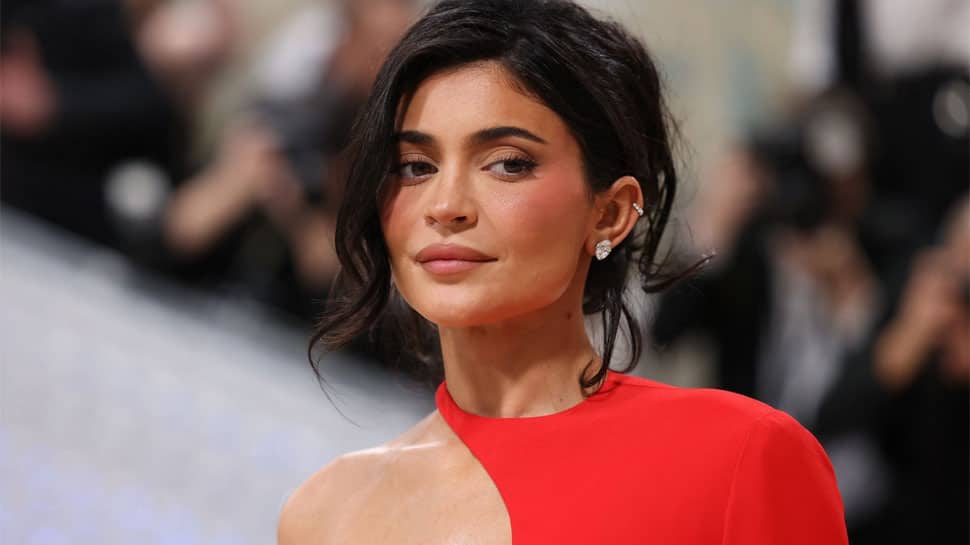 Kylie Jenner – 393 Million Followers