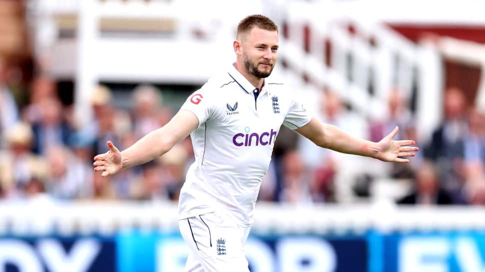 Gus Atkinson (England) – 240 points