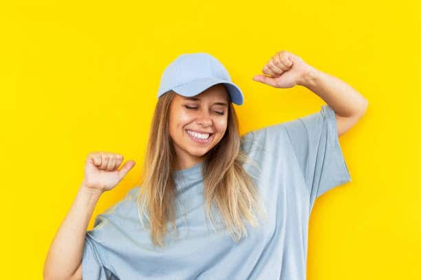 Style Guide: How to Wear &amp; Rock Oversized T-Shirts for Effortless Cool