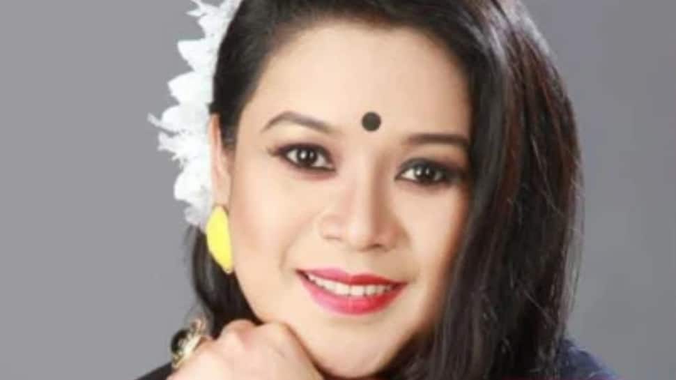 Notable Assamese Singer Gayatri Hazarika Dies At 44 Due To Colon Cancer