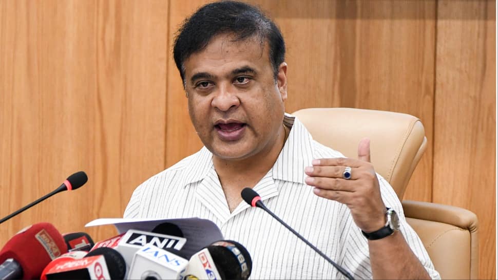 포함하지 마십시오 … : Assam CM Himanta는 Pak 대표단 노출에 Gogois를 포함시킨 후 Rahul Gandhi를 요구합니다.