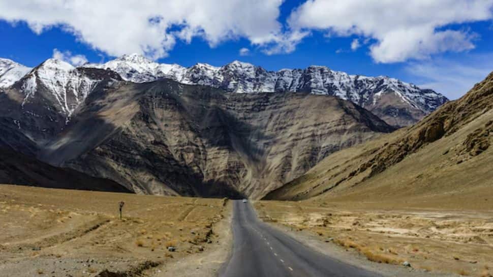 Magnetic Hill, Ladakh