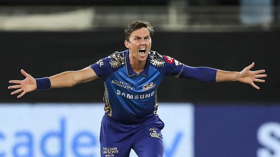 Trent Boult (MI) - 97 Dot Balls