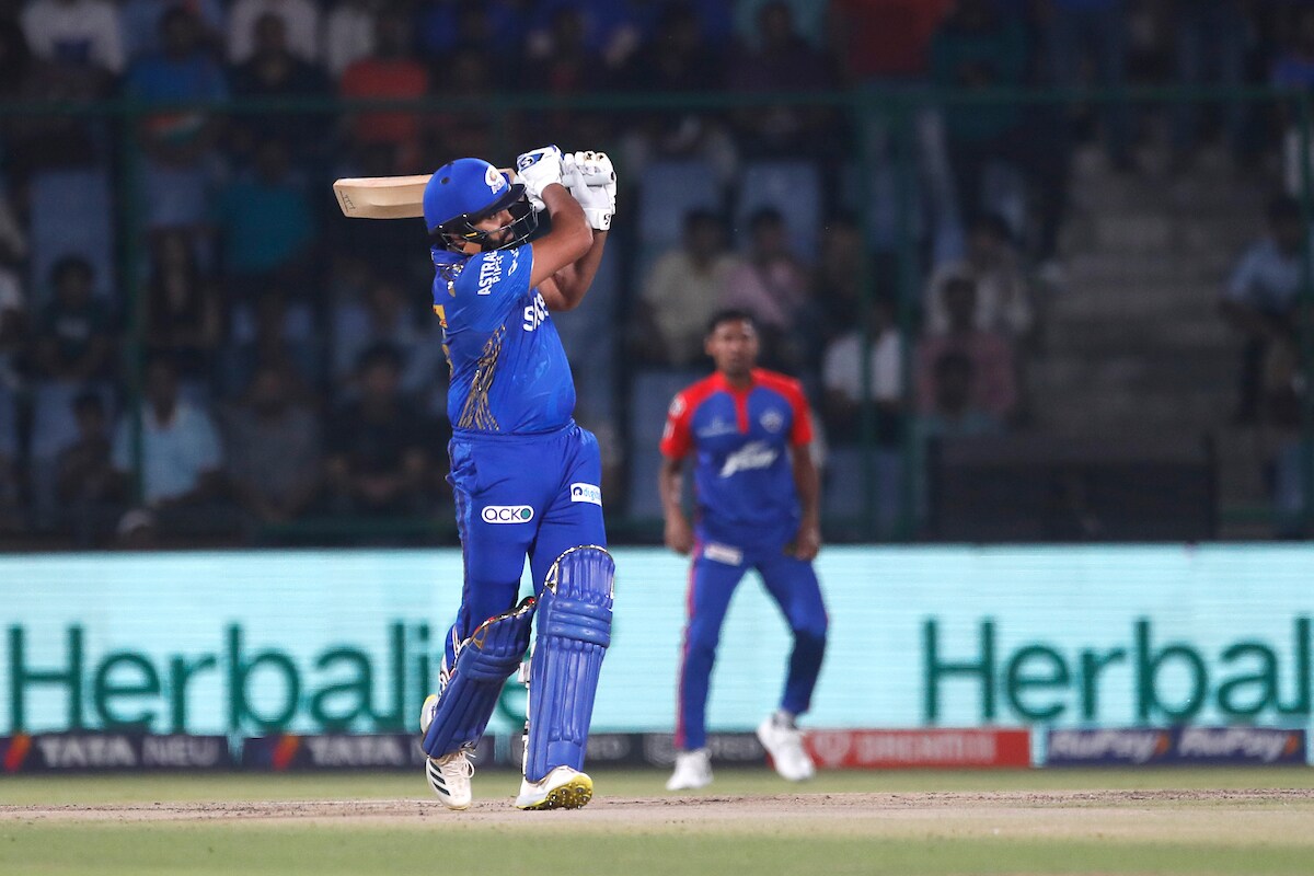 2. Current Points Table Tightens Mumbai vs Delhi Playoff Battle