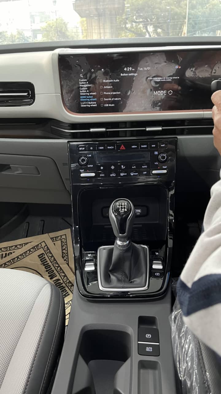 Top 7 Best-Selling Cars In April 2025