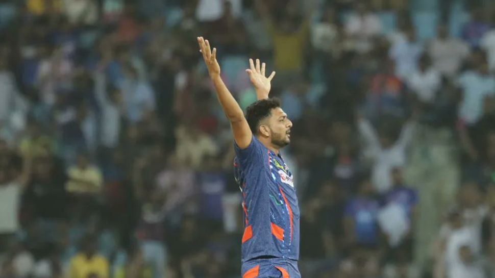 Mohsin Khan (Lucknow Super Giants)