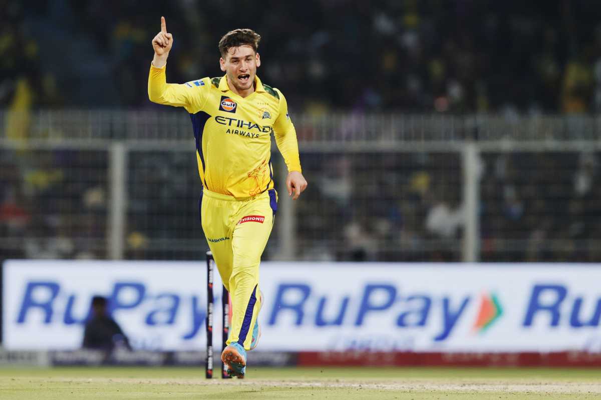 Noor Ahmad Wows Fans With 2 Four-Fers and 21 Wickets