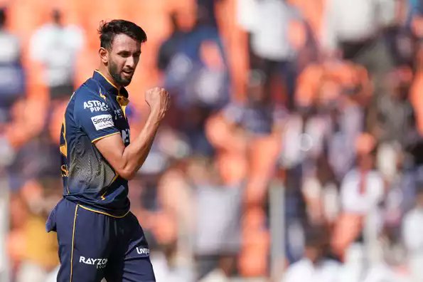 Prasidh Krishna Leads IPL 2025 Purple Cap Standings With 21 Wickets