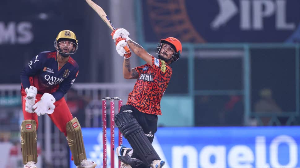 IPL 2025 : Ishan Kishan, Bowllers Star in Sunrisers Hyderabads 42 세 RCB.