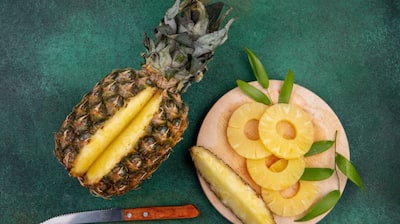 How To Identify Real And Fake Pineapple At Home