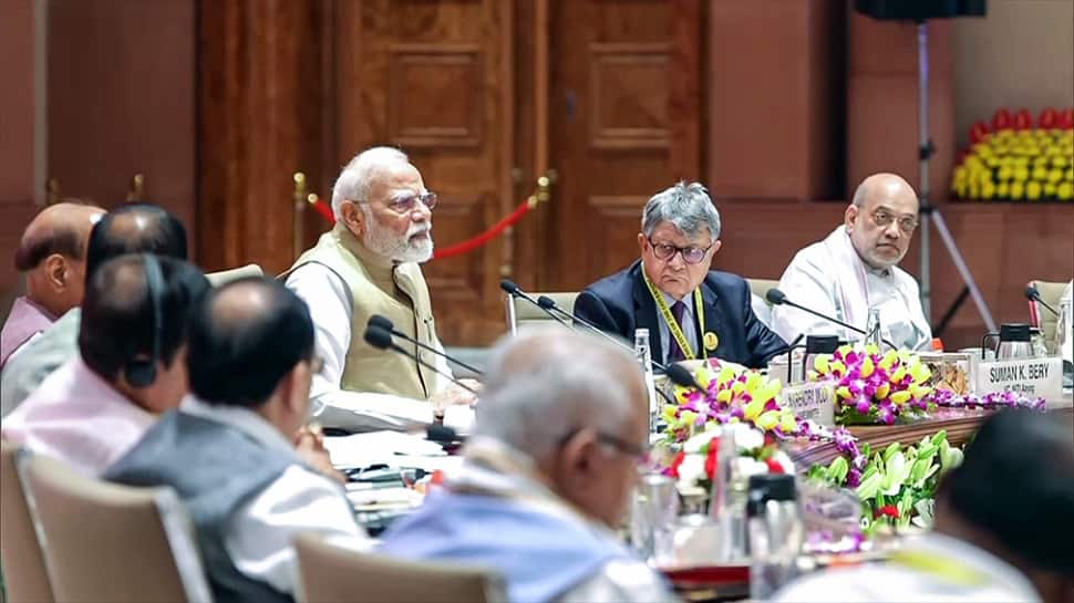 'Work Towards Inclusion Of Women In Workforce': PM Modi At NITI Aayog Meeting 'Work Towards Inclusion Of Women In Workforce': PM Modi At NITI Aayog Meeting