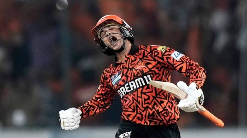 Abhishek Sharma – 141 off 55 balls (Sunrisers Hyderabad vs Punjab Kings)