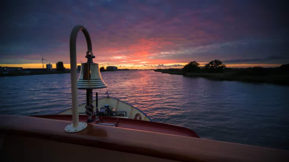 Sunset Cruise with Traditional Music