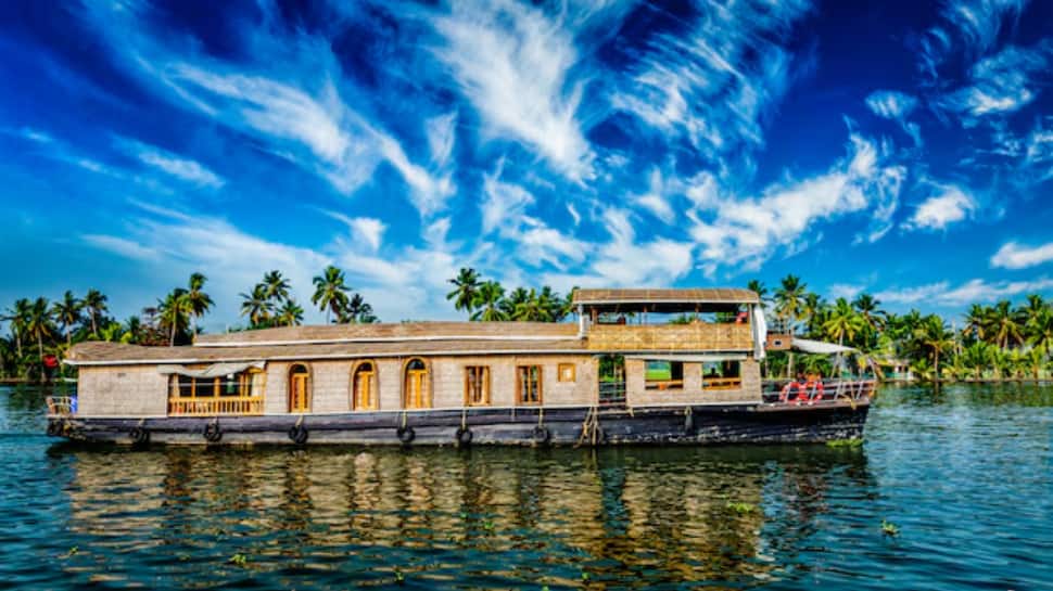 Houseboat Cruising