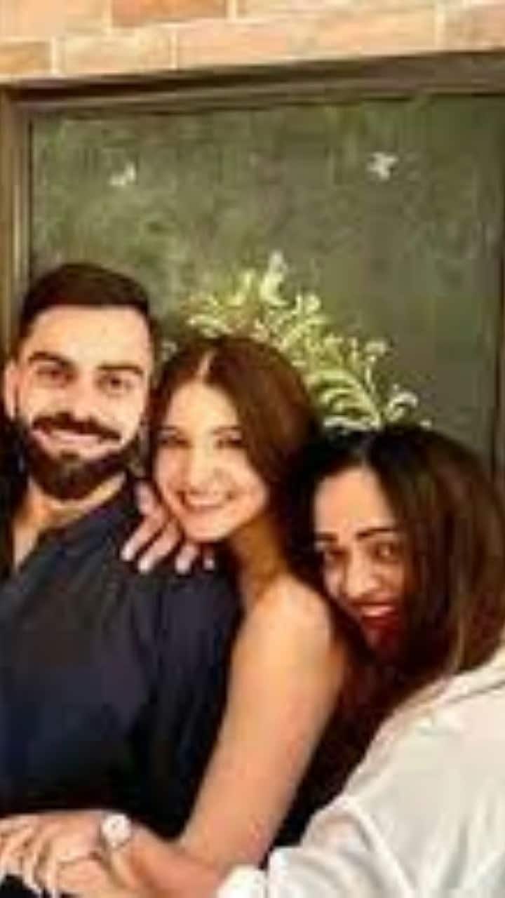 5. RCB’s Win Sparked a Viral Hug Moment