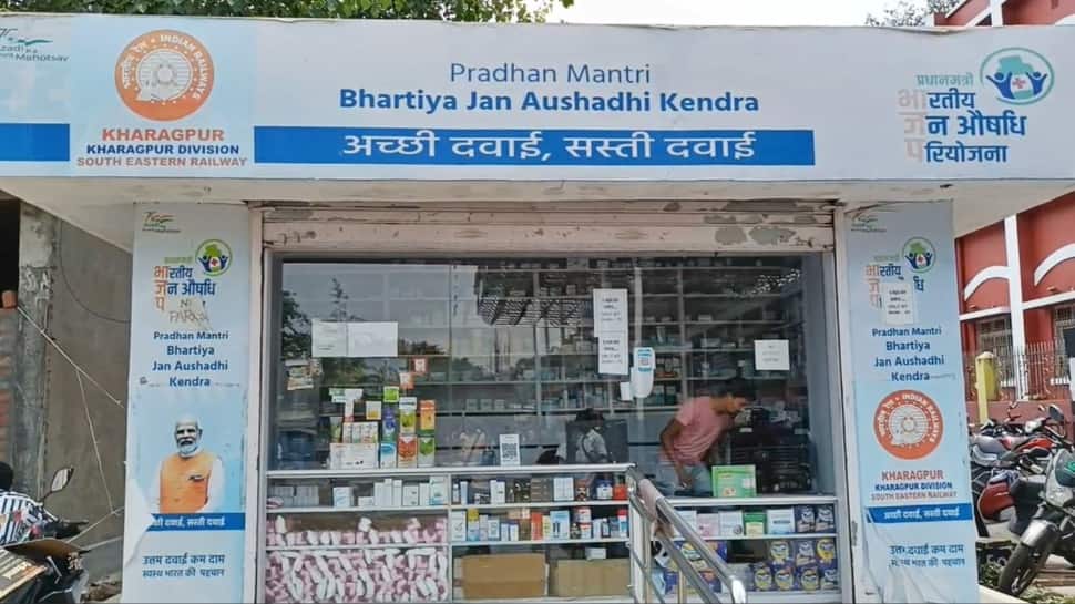 West Bengal: Know How West Midnapore Residents Get Medicines At 90 % Discount Through Jan Aushadhi Kendras West Bengal: Know How West Midnapore Residents Get Medicines At 90 % Discount Through Jan Aushadhi Kendras