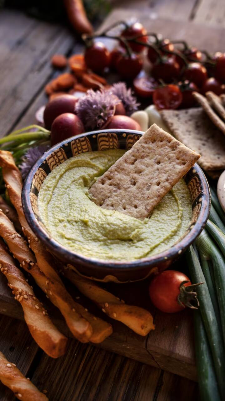 Healthy Meets Tasty: DIY Avocado Cheese Spread Goodness