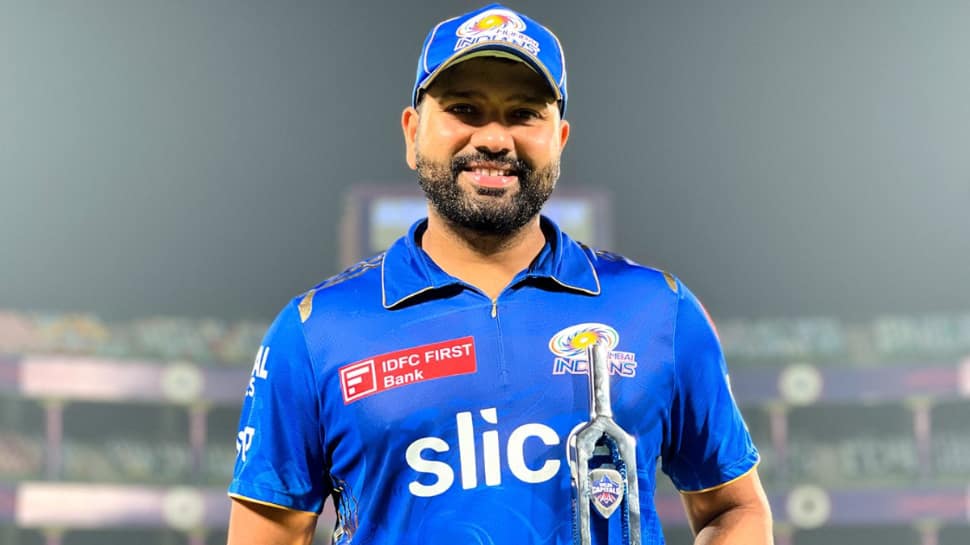 2. Rohit Sharma - 302 Sixes