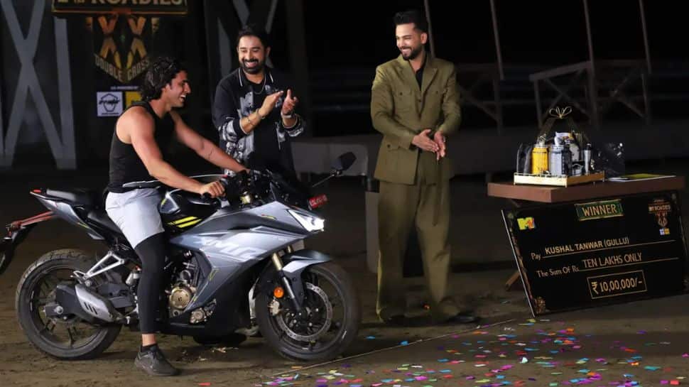 Gullu Aka Kushal Tanwar From Elvish Yadav’s Team Bags Roadies Double Cross Winner Title, Takes Home Rs 10 Lakhs | People News