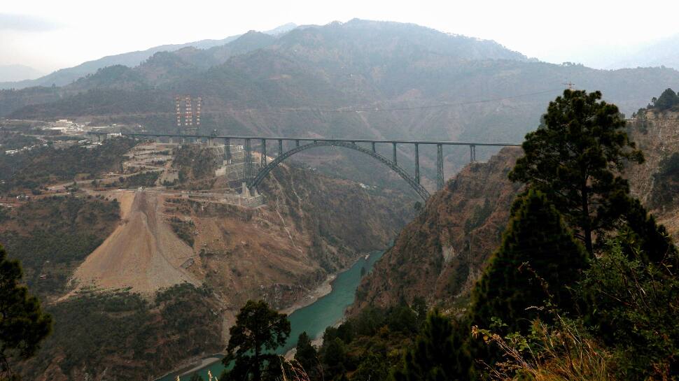 How Many Feet Above Riverbed? 