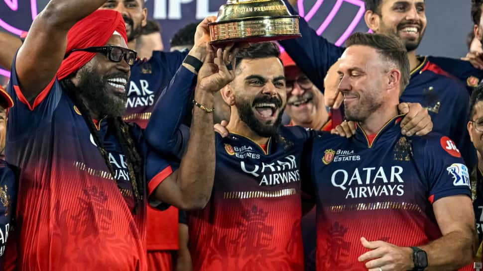 ‘Had To Hold Back Tears’: Virat Kohli Reflects On Winning IPL With AB de Villiers And Chris Gayle ‘Had To Hold Back Tears’: Virat Kohli Reflects On Winning IPL With AB de Villiers And Chris Gayle