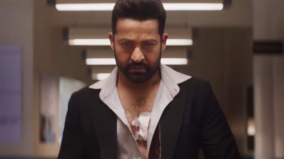 WAR 2: Netizens Praises NTR's Powerful Screen Presence In Surprise Promo During IPL 2025 Final 