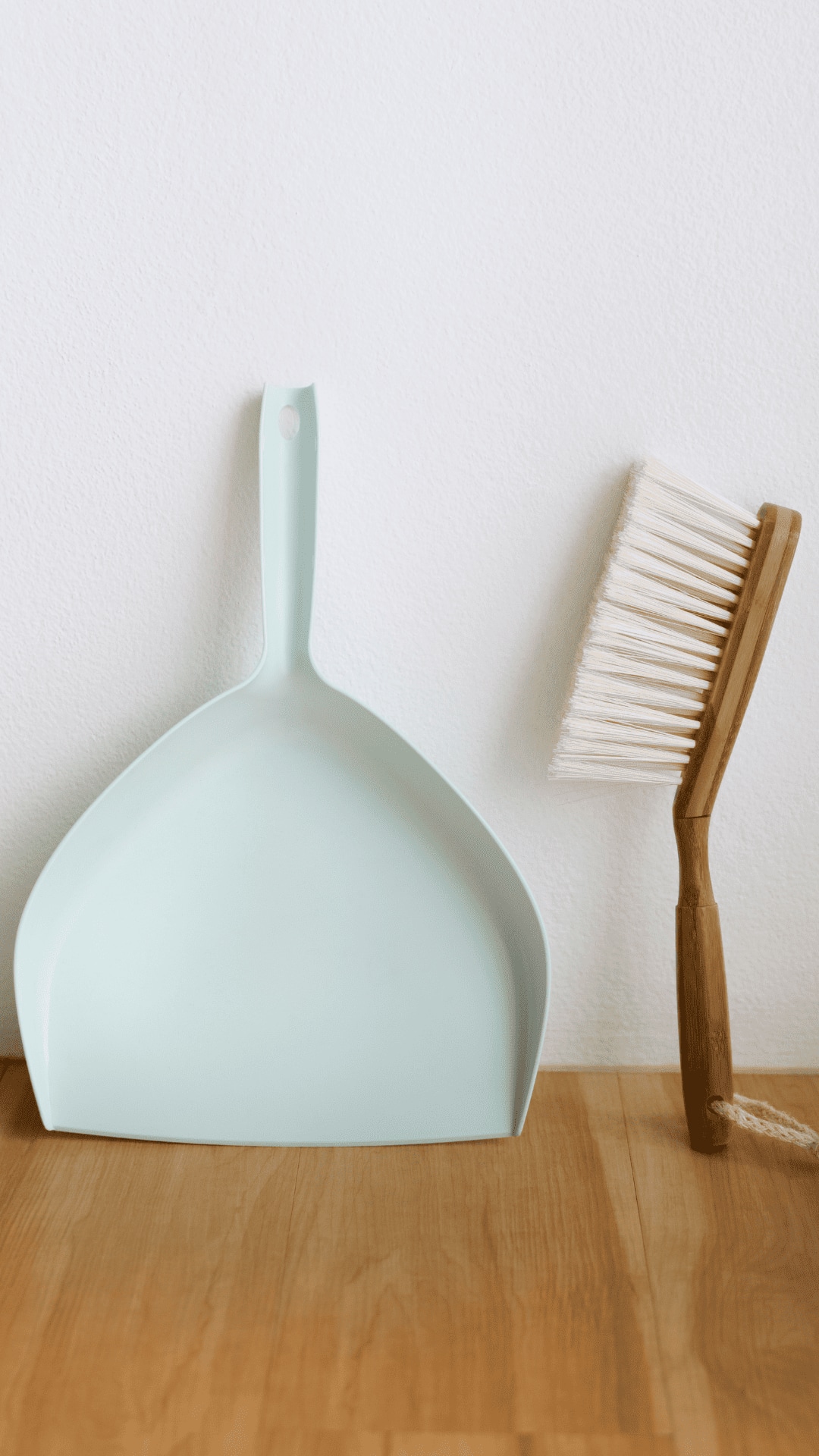Bathroom Cleaning Made Easy: Top Brushes That Get the Job Done