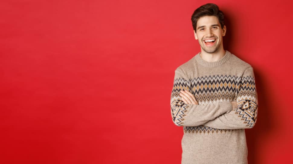 Stay Warm &amp; Stylish: Must-Have Pullovers from Myntra EORS