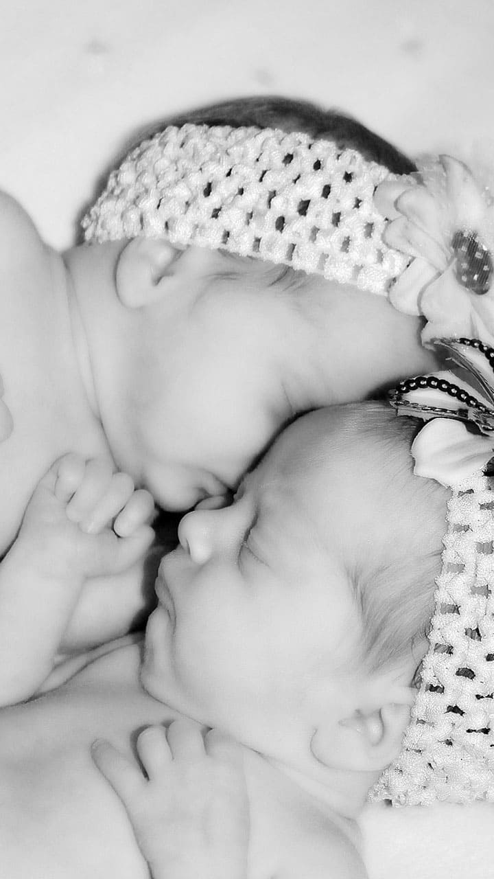 7 Beautiful Indian Baby Names For Twins