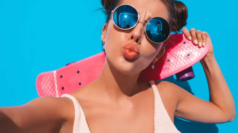 Sunset Eyes And Dewy Skin: Summer-Inspired Makeup Looks For Every Occasion | Beauty/Fashion News