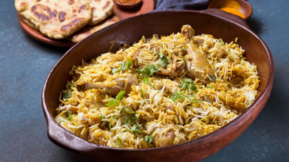 2. Lucknowi Biryani (Uttar Pradesh)