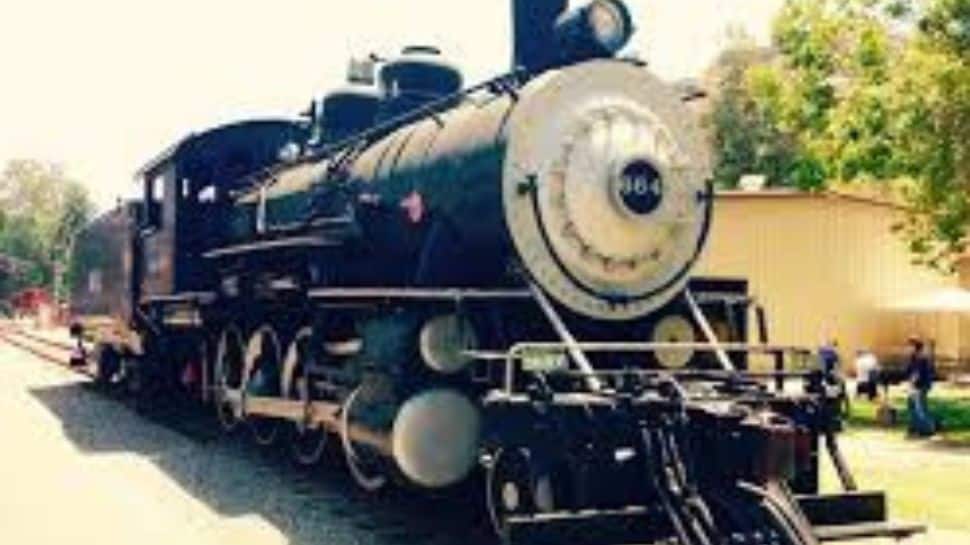 This Was India's First Train, Ran For Just 34 KM Between Bombay And ...