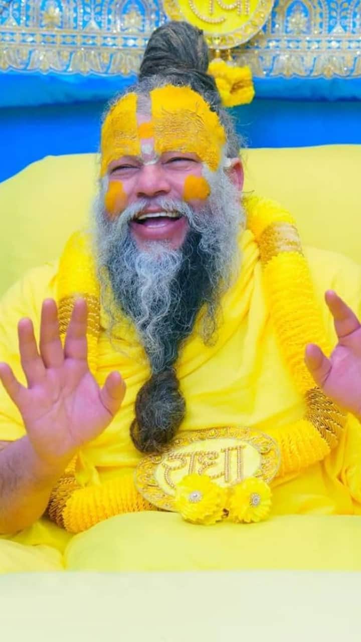 7 Thought-Provoking Quotes From Premanand Ji On Life And Love