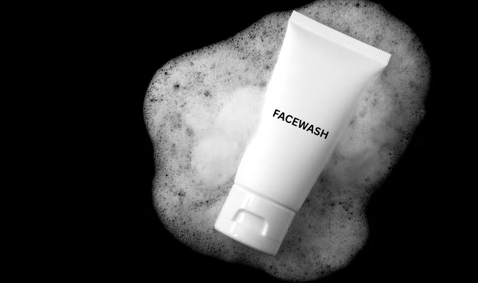 Glow Up! Best 4 Face Washes to Shop in Myntra’s End of Reason Sale