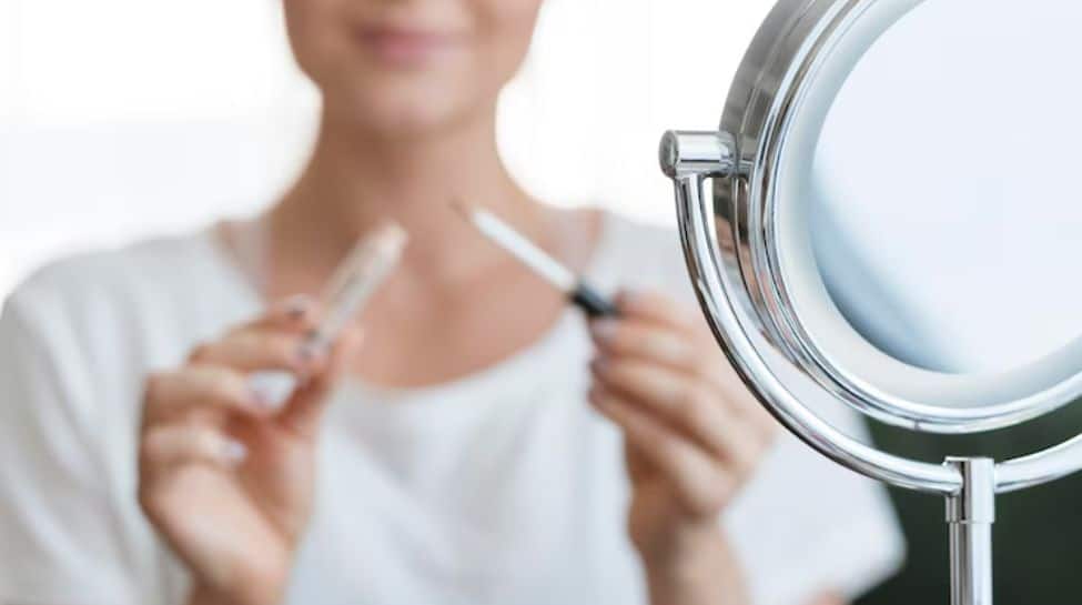 Sweat-Proof Makeup Look To Try Out This Summer 