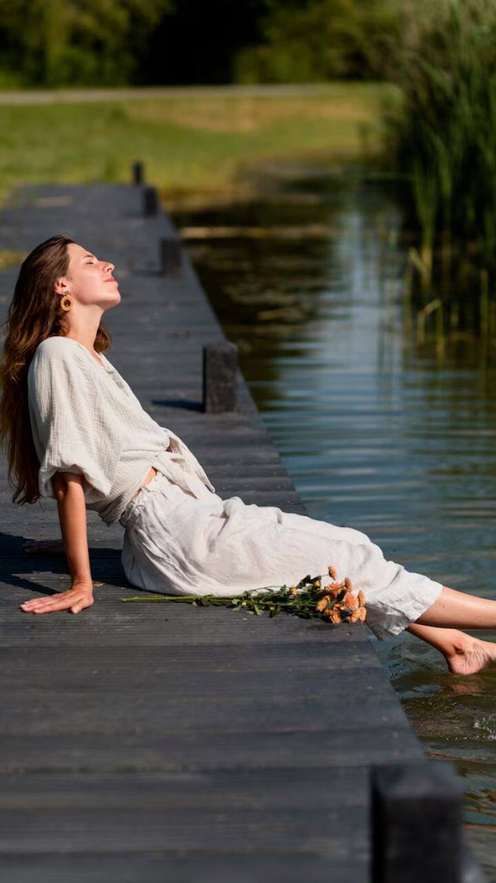 Feeling Overwhelmed? These 8 Quotes Will Help You Reconnect With Peace