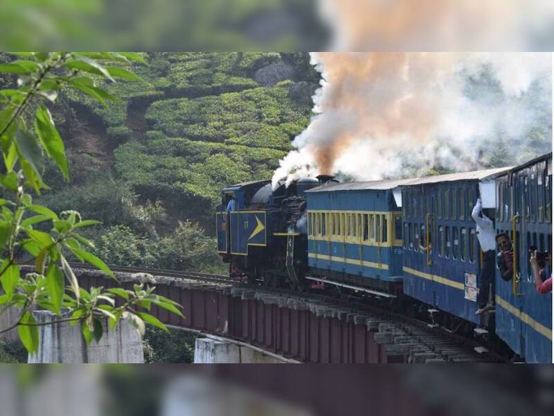Top 10 Most Scenic Train Journeys In India To Experience The Magic Of ...