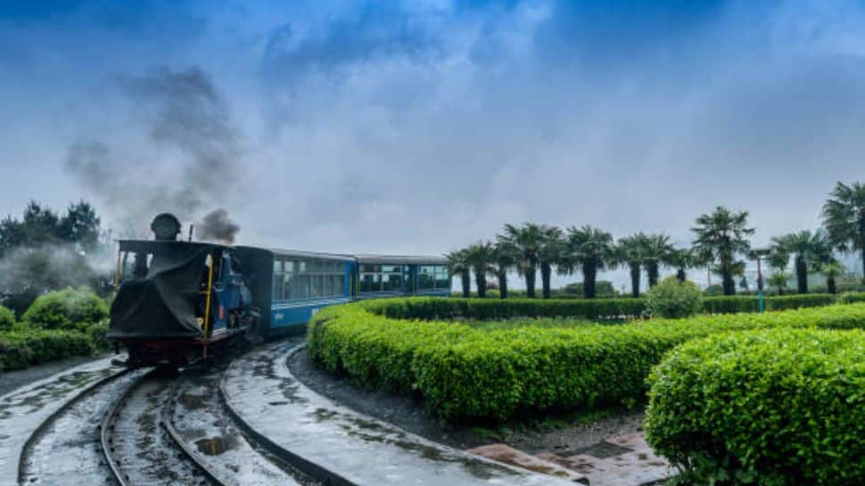Darjeeling Himalayan Railway (New Jalpaiguri to Darjeeling)