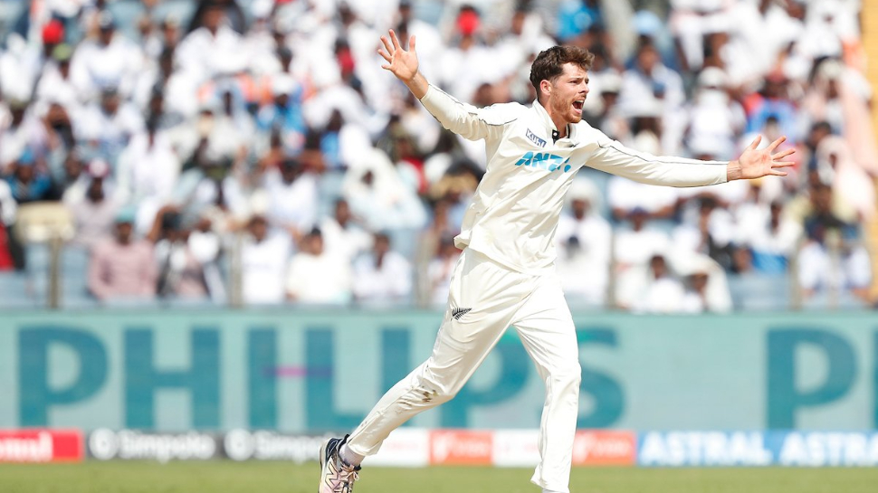 10. Best Bowling Figures In A Match - Mitchell Santner