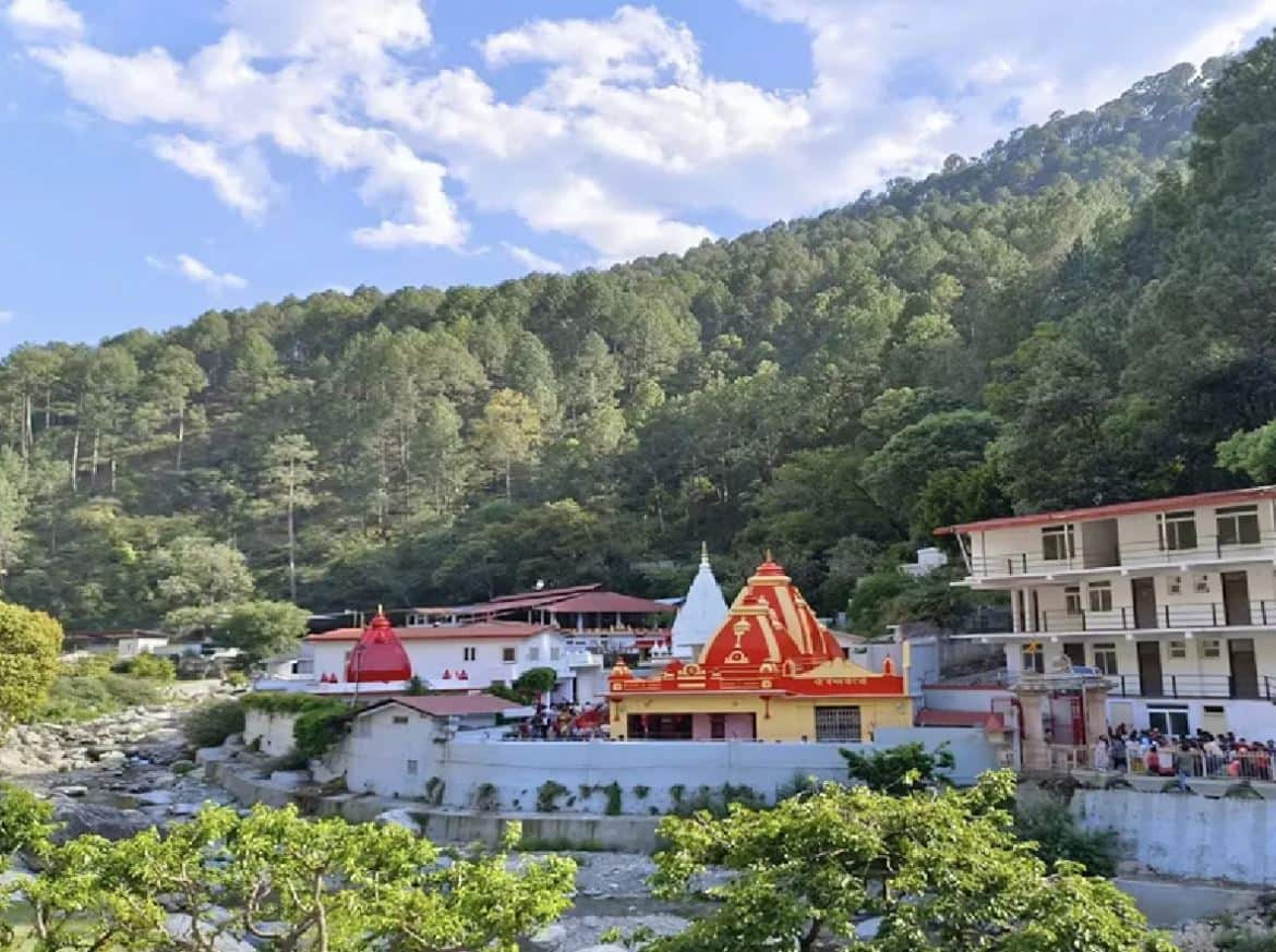 Mark Zuckerberg Neem Karoli Baba, Hanuman Garhi Neem Karoli Baba, Kakrighat Baba Ashram, Shitla Khet
