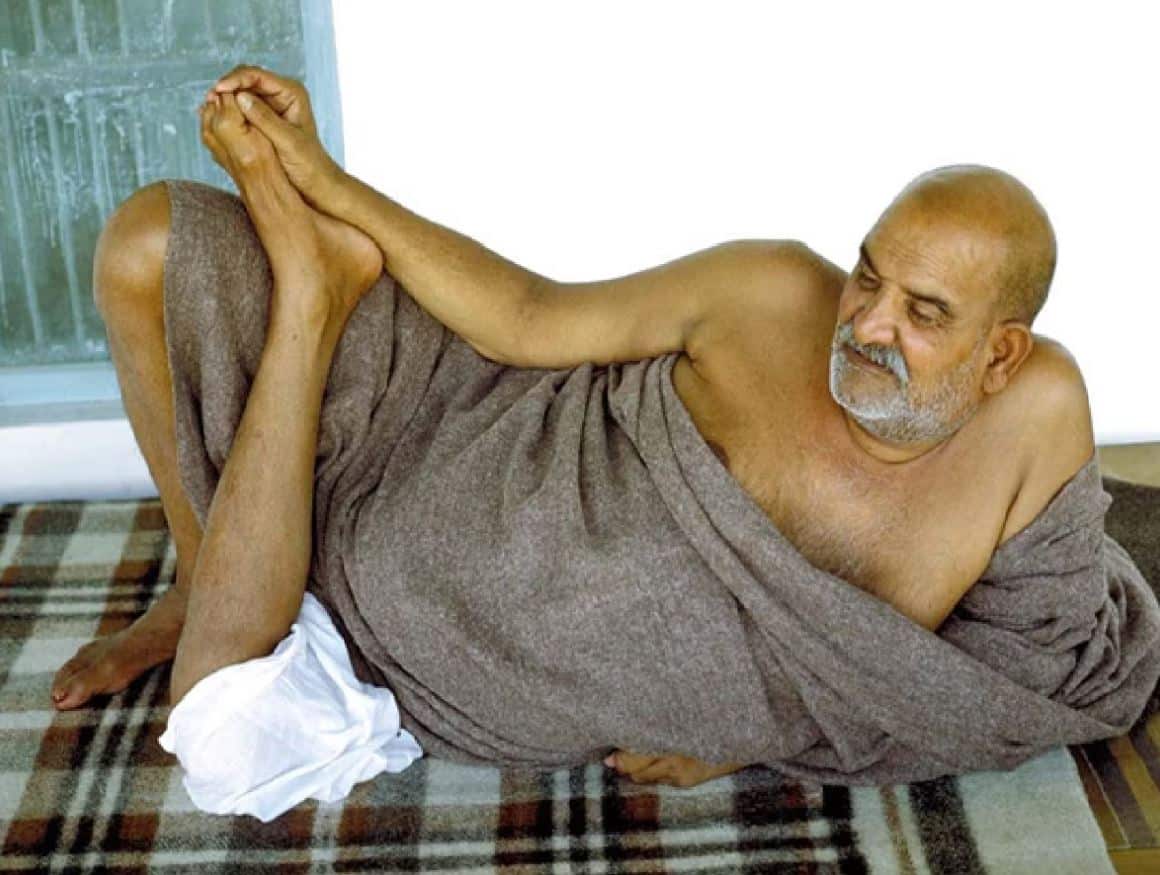 Mark Zuckerberg Neem Karoli Baba, Hanuman Garhi Neem Karoli Baba, Kakrighat Baba Ashram, Shitla Khet