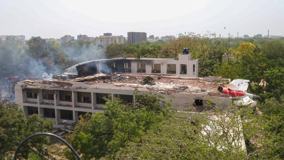 Global Aviation Experts Join India’s Probe Into Ahmedabad Air India Plane Crash